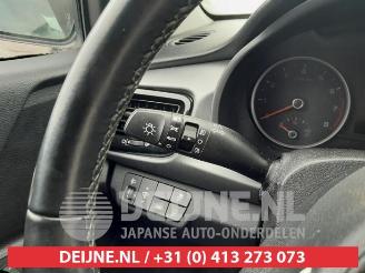Kia Rio Rio IV (YB), Hatchback, 2017 1.0i T-GDi 100 12V picture 10
