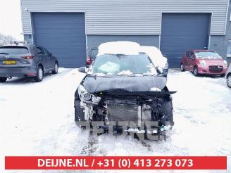Kia Rio Rio IV (YB), Hatchback, 2017 1.0i T-GDi 100 12V picture 2
