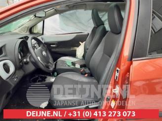 Toyota Yaris Yaris III (P13), Hatchback, 2010 / 2020 1.5 16V Hybrid picture 17