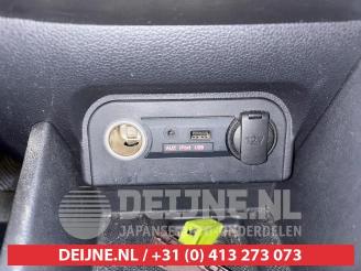 Kia Rio Rio III (UB), Hatchback, 2011 / 2017 1.2 CVVT 16V picture 12