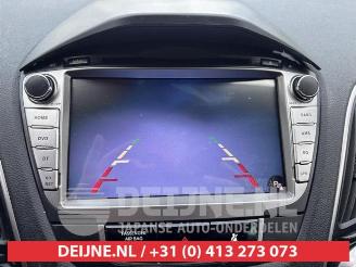 Hyundai Ix35 iX35 (LM), SUV, 2009 / 2015 1.6 GDI 16V picture 10
