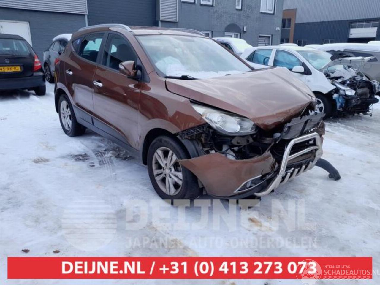 Hyundai Ix35 iX35 (LM), SUV, 2009 / 2015 1.6 GDI 16V
