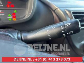 Toyota iQ iQ, Hatchback 3-drs, 2009 / 2015 1.0 12V VVT-i picture 12