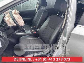 Nissan Pulsar Pulsar (C13), Hatchback, 2013 1.2 DIG-T 16V picture 26