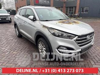 demontáž osobní automobily Hyundai Tucson Tucson (TL), SUV, 2015 1.6 GDi 16V 2WD 2016/10