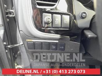 Mitsubishi Outlander Outlander (GF/GG), SUV, 2012 / 2022 2.0 16V PHEV 4x4 picture 24