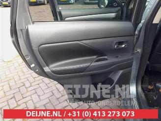 Mitsubishi Outlander Outlander (GF/GG), SUV, 2012 / 2022 2.0 16V PHEV 4x4 picture 14