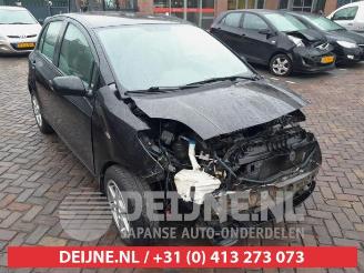 Démontage voiture Toyota Yaris Yaris II (P9), Hatchback, 2005 / 2014 1.3 16V VVT-i 2008/2