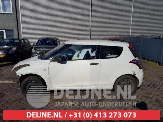 Suzuki Swift Swift (ZA/ZC/ZD), Hatchback, 2010 / 2017 1.2 16V picture 4