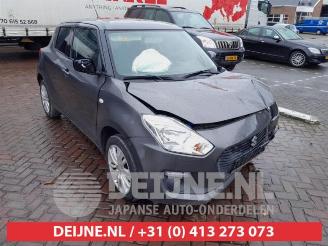 Vrakbiler auto Suzuki Swift Swift (ZC/ZD), Hatchback 5-drs, 2017 1.2 Dual Jet 16V 2019