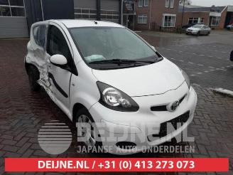 Avarii autoturisme Toyota Aygo Aygo (B10), Hatchback, 2005 / 2014 1.0 12V VVT-i 2010/7