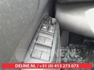 Toyota Yaris Cross Yaris Cross (PB1/PJ1), SUV, 2020 1.5 12V Hybrid picture 19