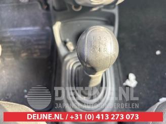 Toyota Yaris Yaris II (P9), Hatchback, 2005 / 2014 1.0 12V VVT-i picture 13