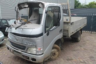 Toyota Dyna  picture 1