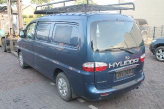 Hyundai H-200  picture 1