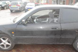 Toyota Corolla Corolla (E11) picture 3