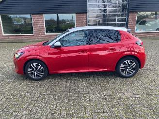 Peugeot 208 1.2 puretech Allure picture 2