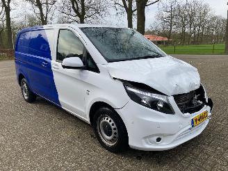 Mercedes Vito 111 cdi Comfort picture 3