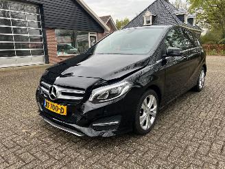 škoda osobní automobily Mercedes B-klasse B180 Amibition Automaat 2016/1