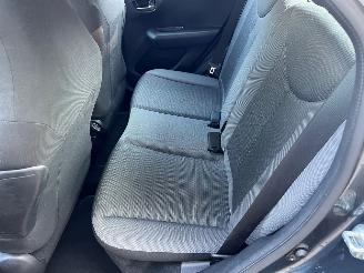 Toyota Aygo X-Play ** GEEN SCHADE** picture 8