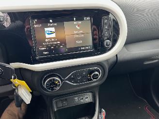 Renault Twingo Z.E. R80 Collection picture 13