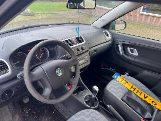 Skoda Fabia 1.6 16v Ambiente picture 13