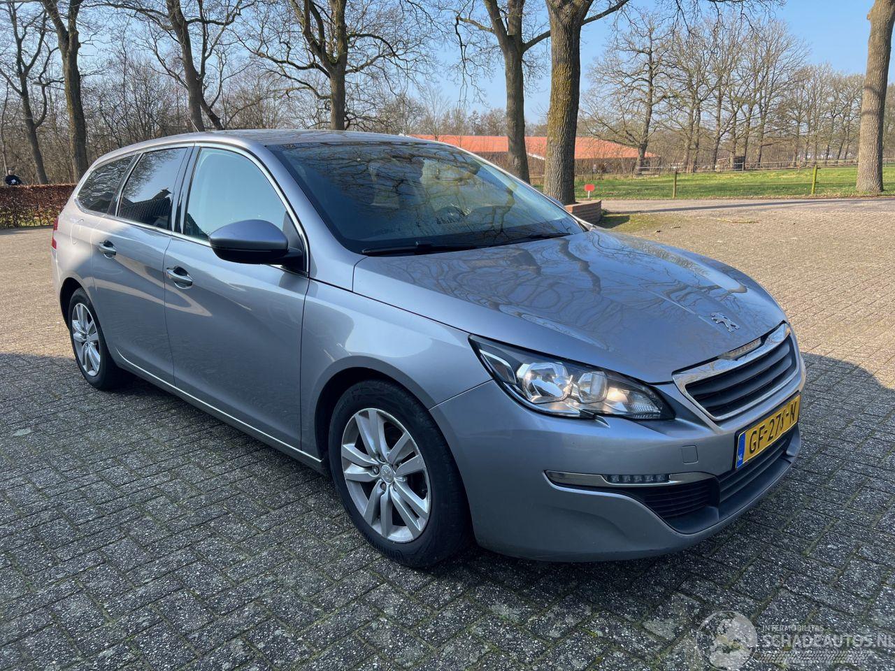 Peugeot 308 1.6 BluedHdi Pack