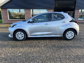 Toyota Yaris 1.5 vvt-i Active picture 2