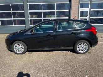 Ford Focus 1.0 Ecoboost Titanium picture 4