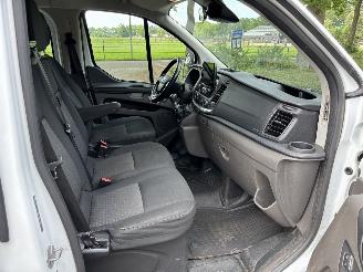 Ford Transit Custom 320 96kw 9 persoons picture 14