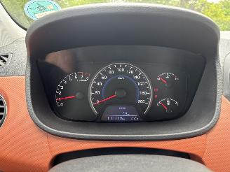 Hyundai I-10 1.0i I-Motion Comfort picture 18