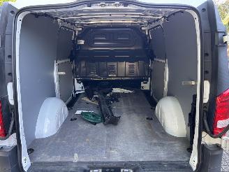 Mercedes Vito 114 cdi Lang 2x schuifdeur picture 13