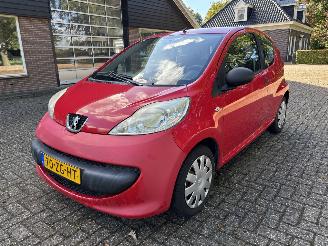 Schadeauto Peugeot 107 XR 2008/4
