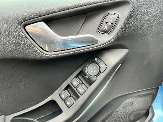Ford Fiesta 1.0 Ecoboost 155PK / PANODAK / LEER / CLIMA / NAVI / B&O picture 16