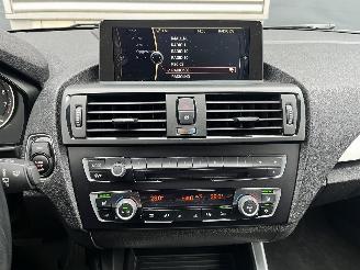 BMW 1-serie 118i AUTOMAAT / CLIMA / NAVI / CRUISE / PDC picture 12