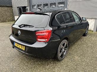 BMW 1-serie 118i AUTOMAAT / CLIMA / NAVI / CRUISE / PDC picture 22