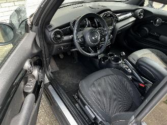 Mini Cooper 1.5i NAVI / CRUISE / PDC picture 7