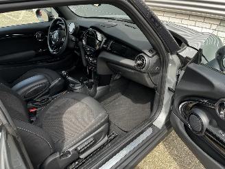 Mini Cooper 1.5i NAVI / CRUISE / PDC picture 8