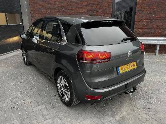 Citroën C4-picasso 1.2 Puretech NAVI / CRUISE / CAMERA / PDC picture 20