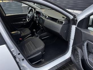 Dacia Duster 1.0 Tce AIRCO / CRUISE / PDC picture 10