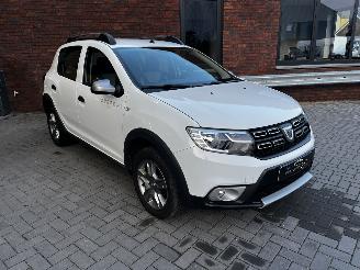 Dacia Sandero STEPWAY 0.9 Tce NAVI / CRUISE / PDC picture 3