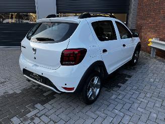Dacia Sandero STEPWAY 0.9 Tce NAVI / CRUISE / PDC picture 21