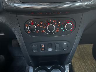 Dacia Sandero STEPWAY 0.9 Tce NAVI / CRUISE / PDC picture 13
