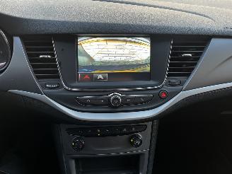 Opel Astra Sports Tourer 1.2i NAVI / CRUISE / CAMERA / XENON picture 8