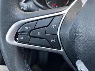 Renault Clio 1.0 TCe NAVI / CRUISE / PDC picture 14