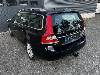 Volvo V-70 2.0 T4 AUTOMAAT / LEER / NAVI SCHUIFDAK / 85000KM picture 20