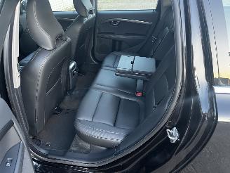 Volvo V-70 2.0 T4 AUTOMAAT / LEER / NAVI SCHUIFDAK / 85000KM picture 10
