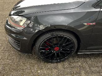 Volkswagen Golf 2.0 TSI GTI PANODAK / AUTOMAAT / CRUISE / NAVI picture 4