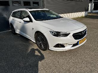 Opel Insignia SPORTS TOURER 1.5 TURBO / PANODAK / OPC LINE / EXPORT PRIJS picture 3