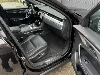 Jaguar F-Pace 2.0i P400E AWD R- DYNAMIC / BLACK STYL picture 10